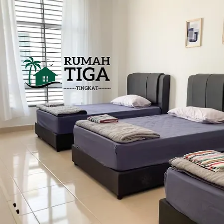 Rumah Tiga Tingkat Kuantan Exterior photo