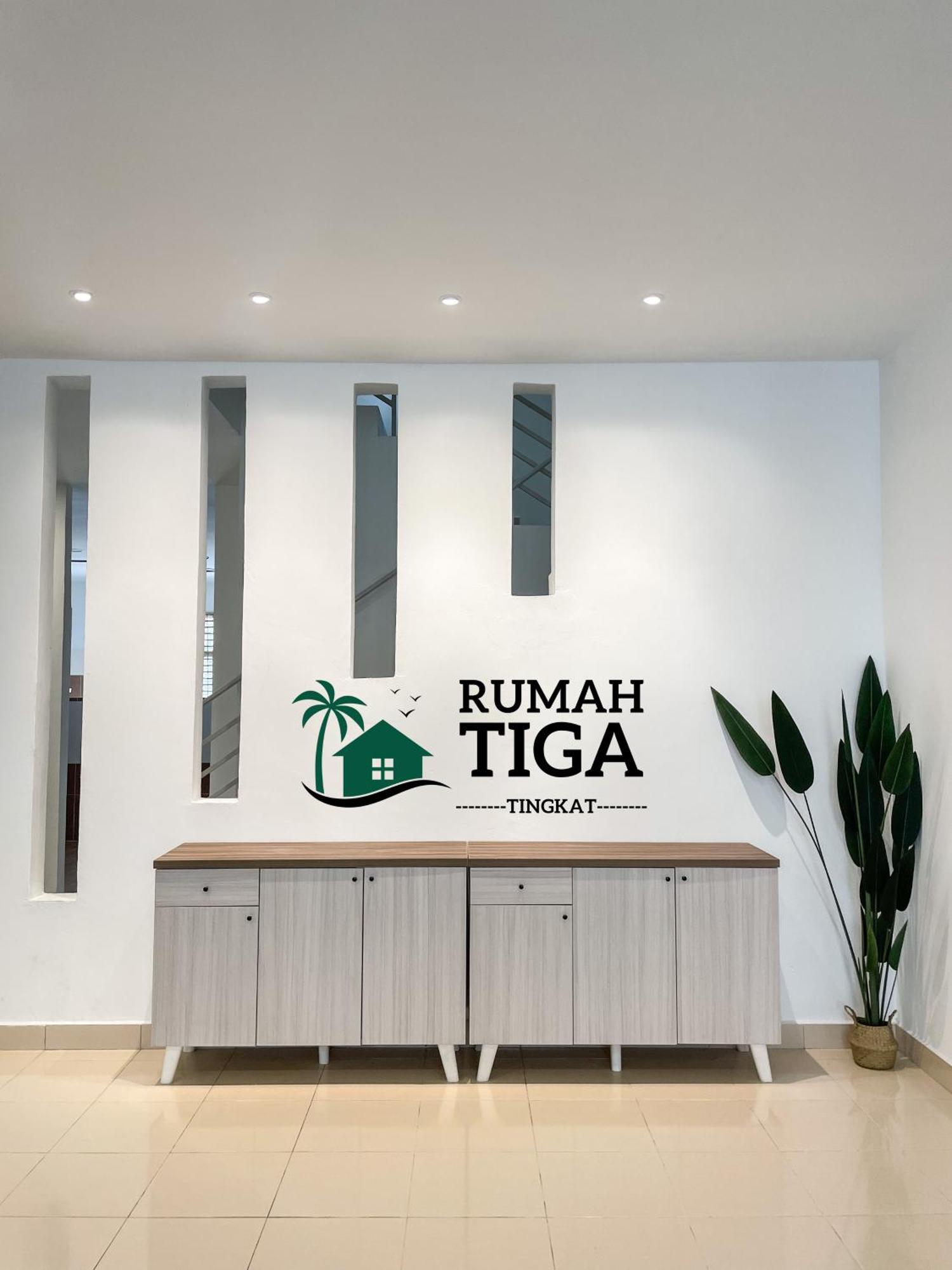 Rumah Tiga Tingkat Holiday home Kuantan
