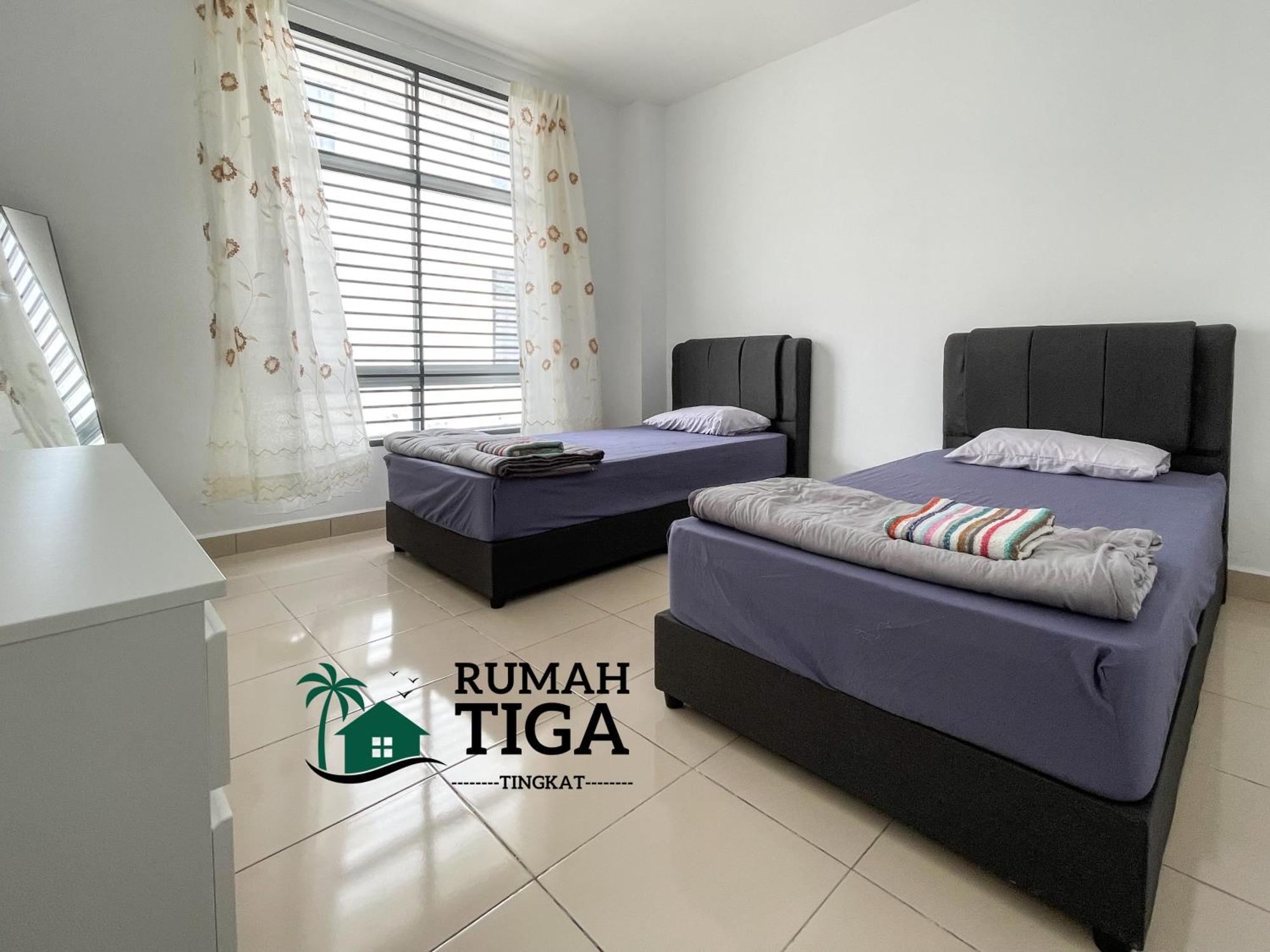 Rumah Tiga Tingkat Holiday home