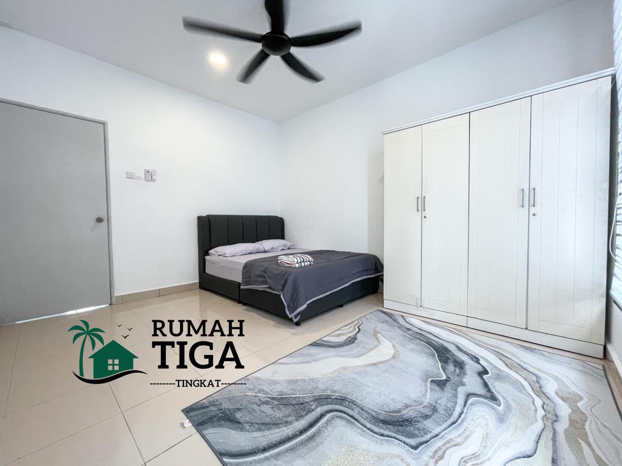 Holiday home Rumah Tiga Tingkat *