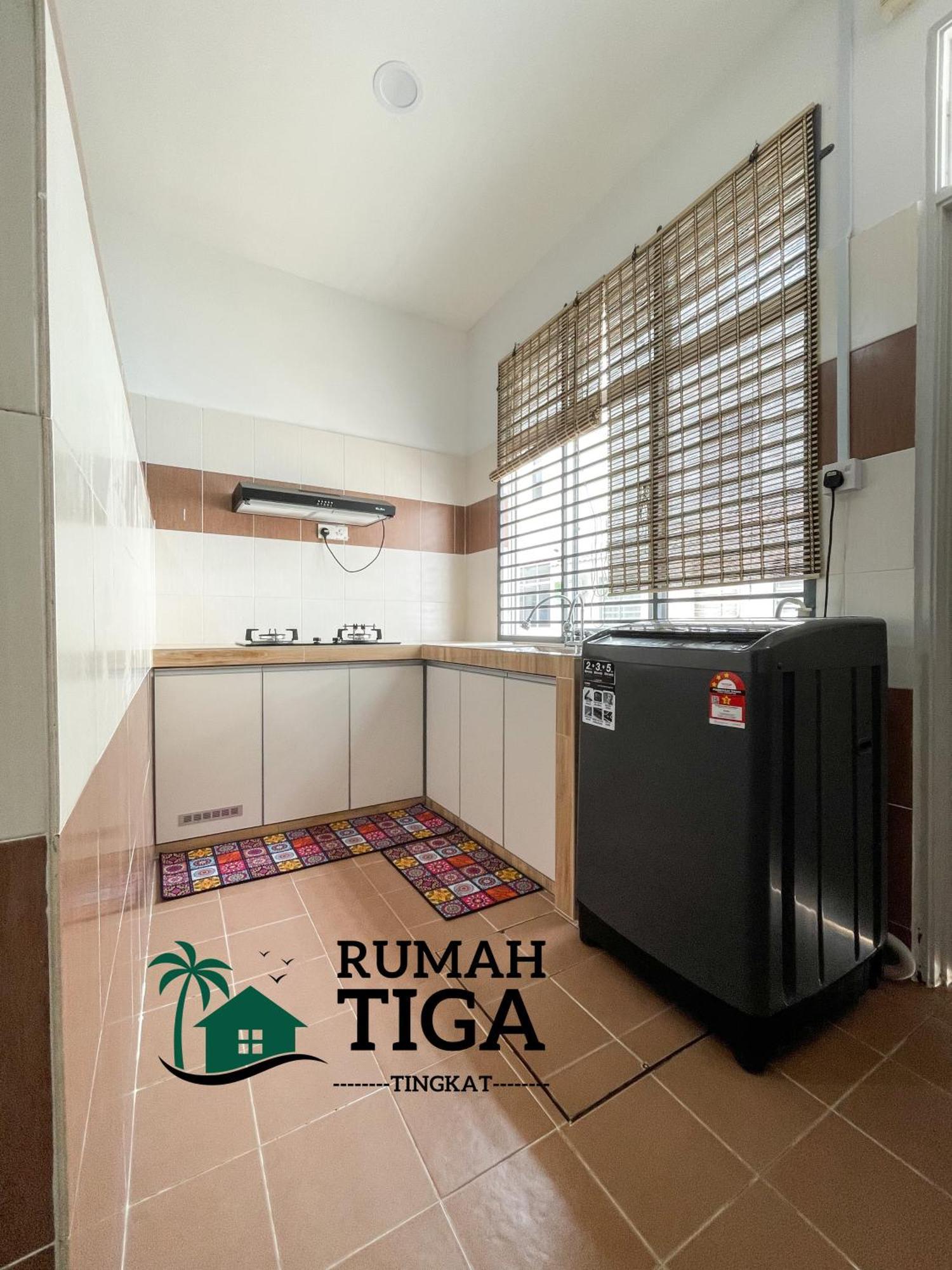 Rumah Tiga Tingkat Kuantan