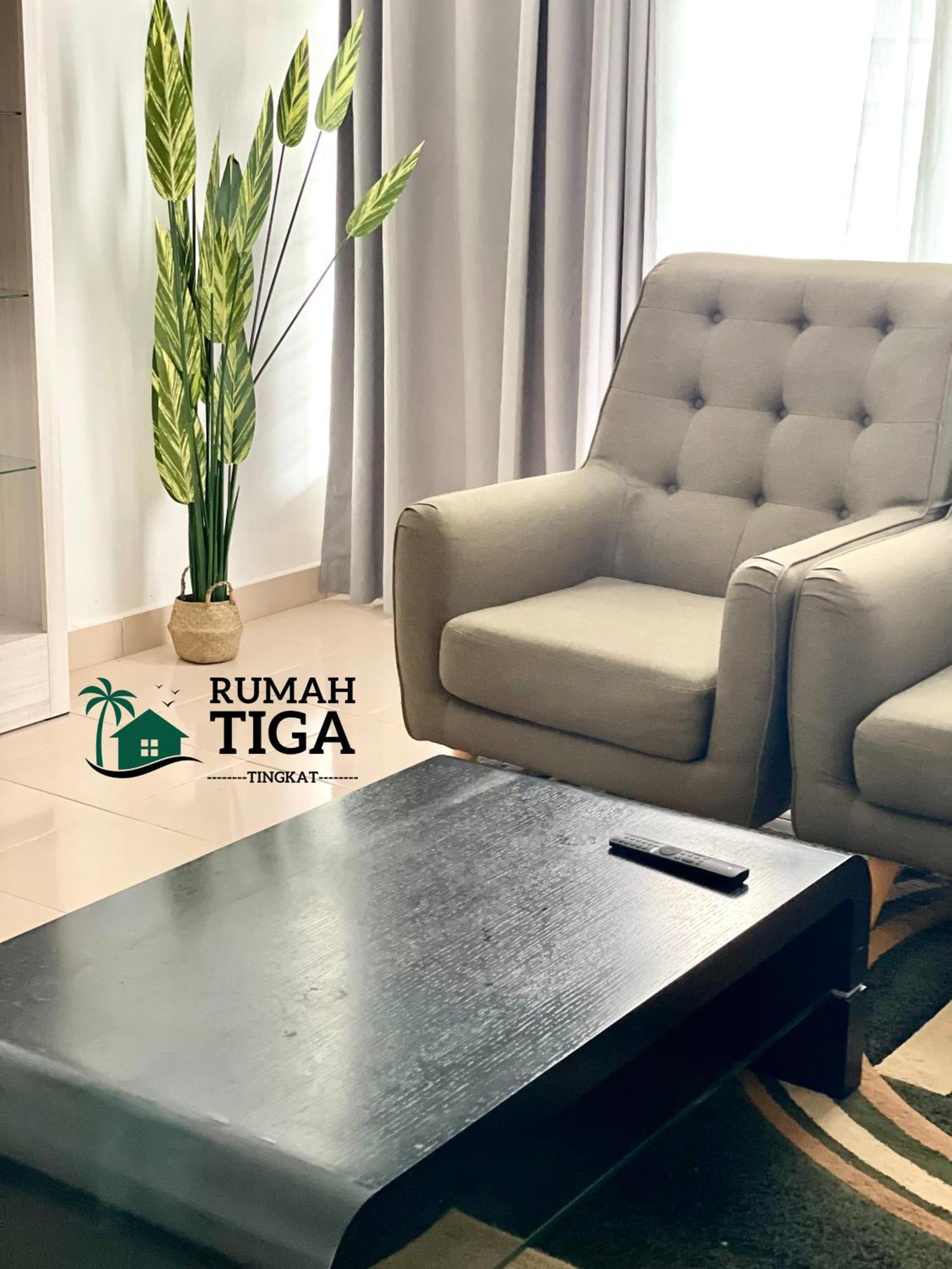 Rumah Tiga Tingkat