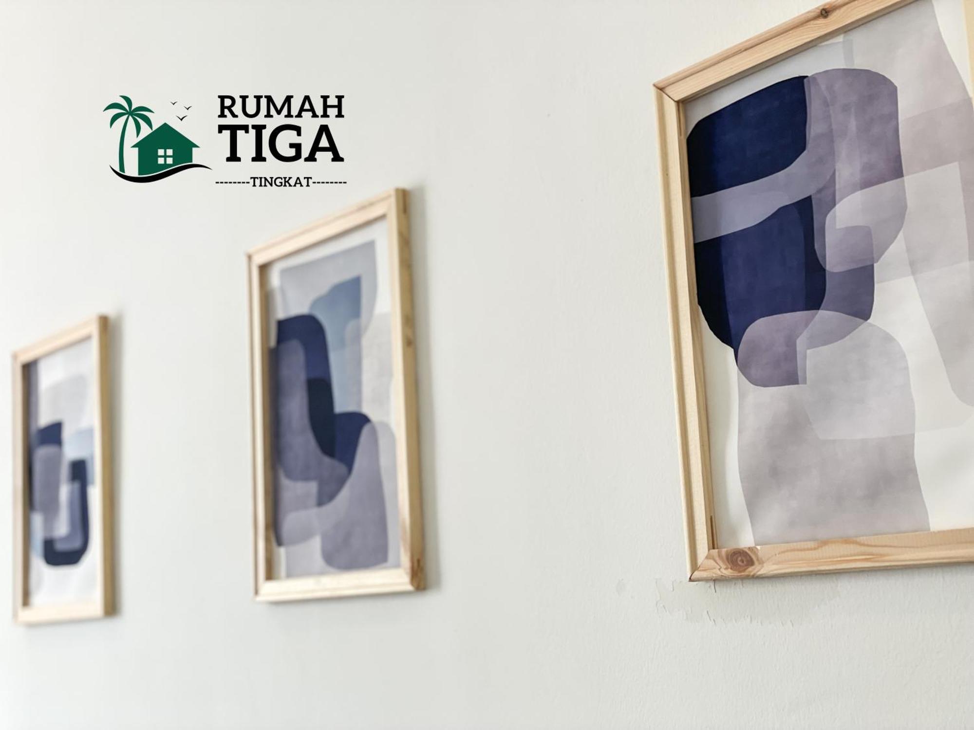 Rumah Tiga Tingkat Holiday home