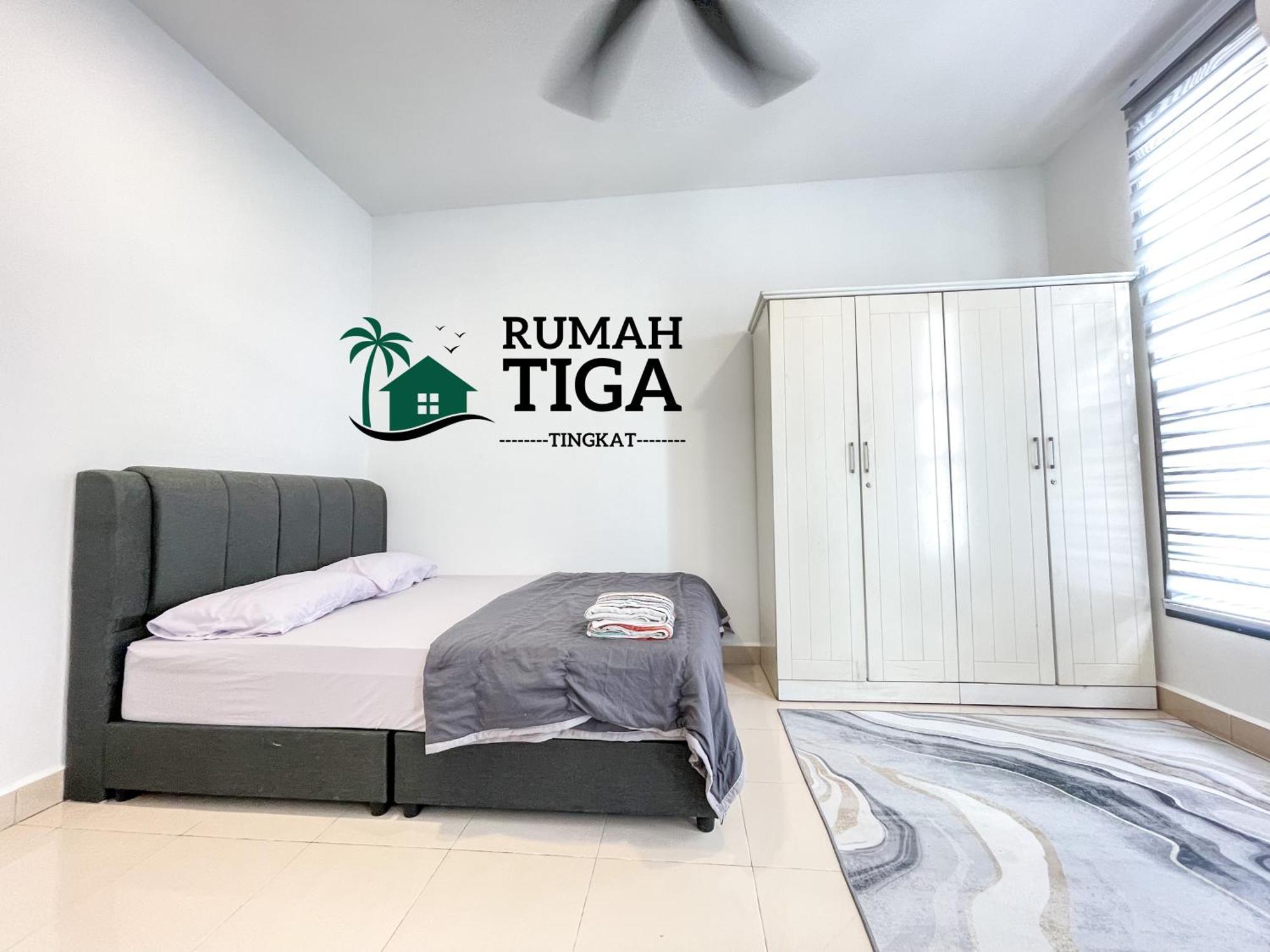 Holiday home Rumah Tiga Tingkat *