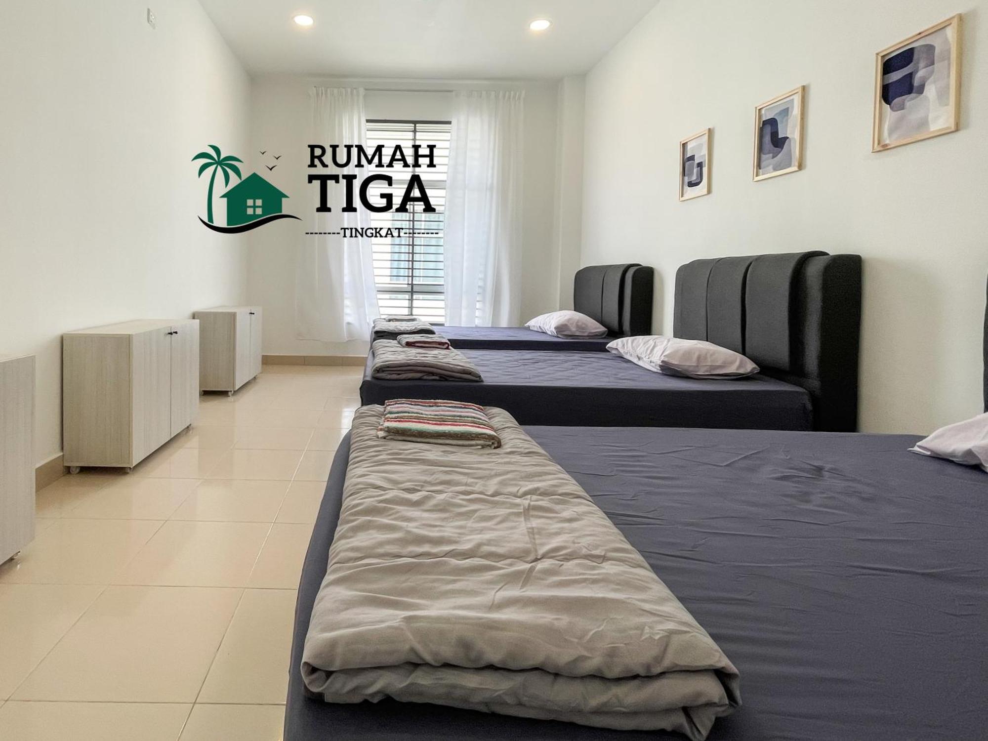 Rumah Tiga Tingkat